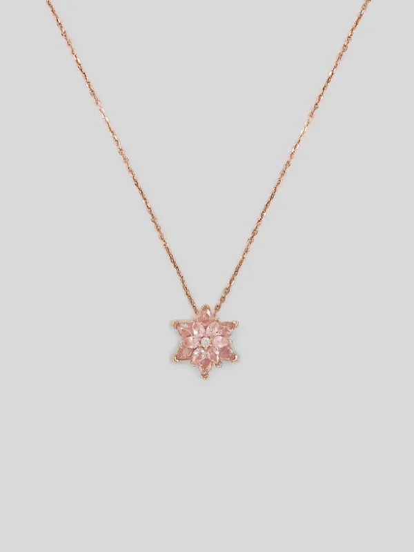 Pembe Taşlı Lotus Çiçeği Rose Gold Gümüş Kolye - Elenis Collection Pembe Taşlı Lotus Çiçeği Rose Gold Gümüş Kolye – Kadın Gümüş Kolye
